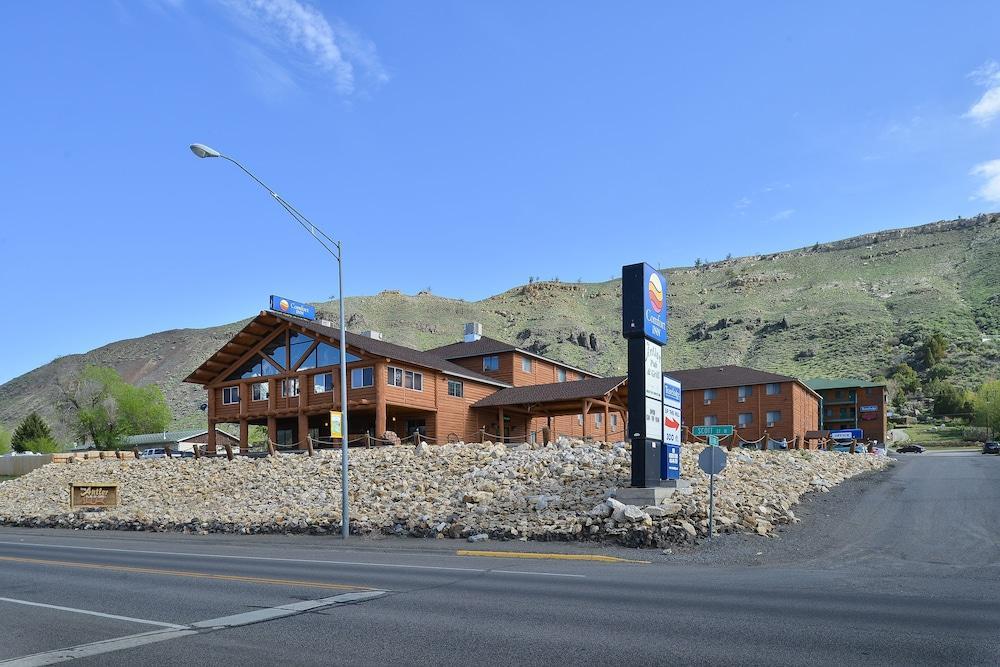 The Antler Lodge - Gardiner Exteriör bild